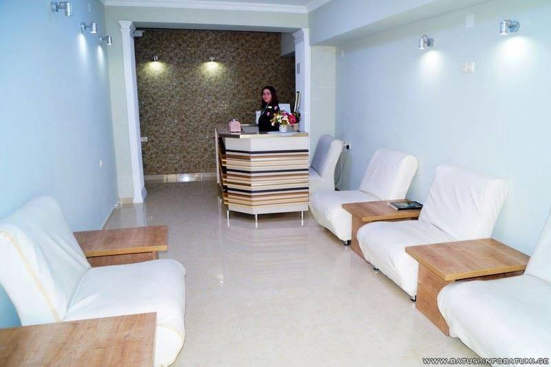 Batusihotel Batoumi Extérieur photo
